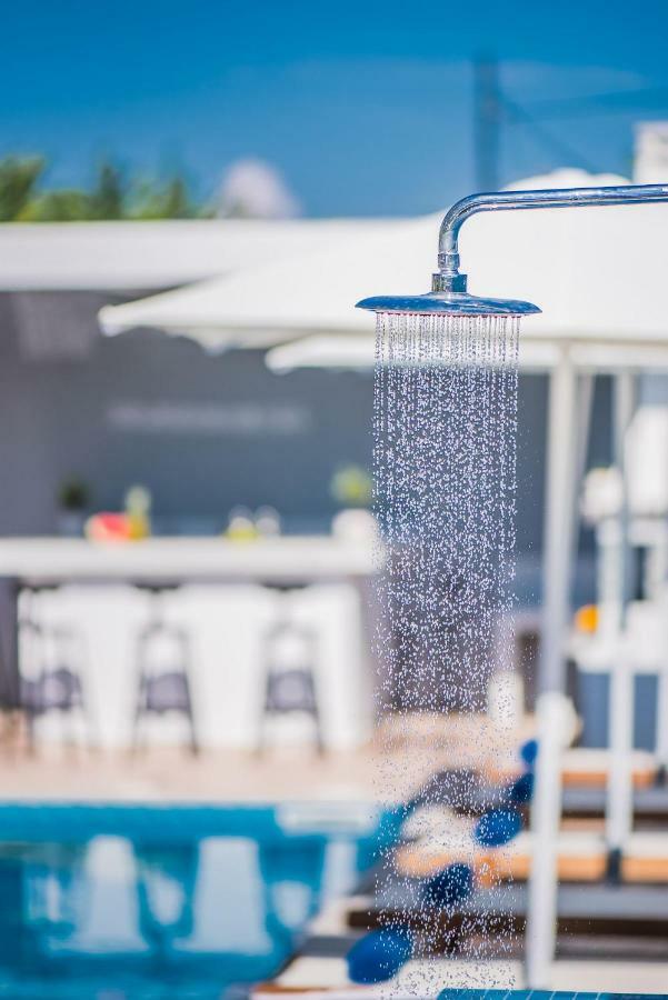 Jasmine Suites With Private Pool Циливи Экстерьер фото